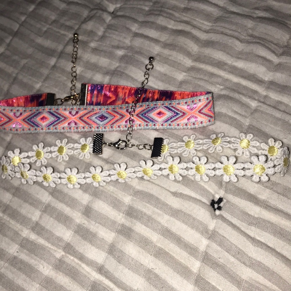 chokers